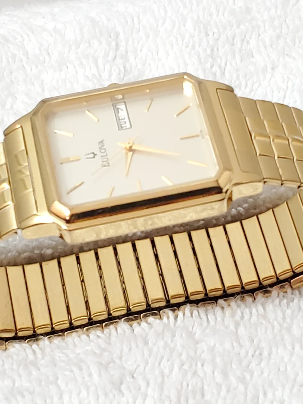 Bulova remarkably no